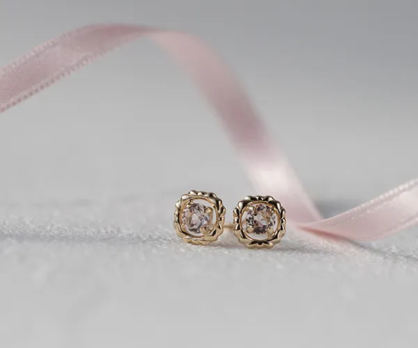 4月の誕生石モルガナイトで日常に彩りを