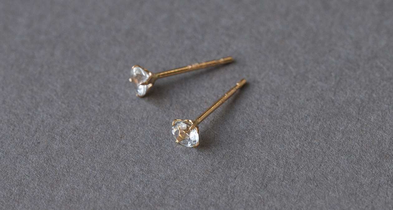 K18 PG アクアマリンピアス 一粒 両耳 3月誕生石