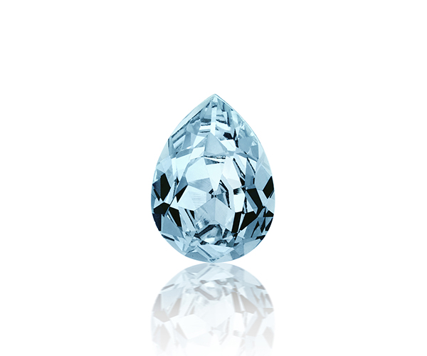 3月の誕生石アクアマリン