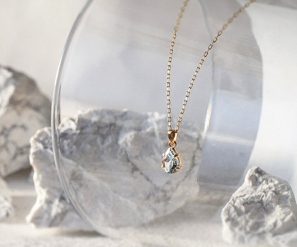 アクアマリンネックレス