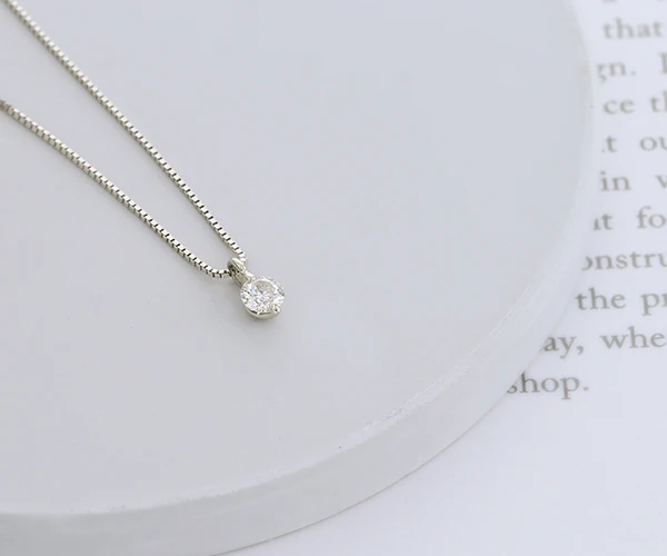 毎日のお守りに「一粒石のネックレス」