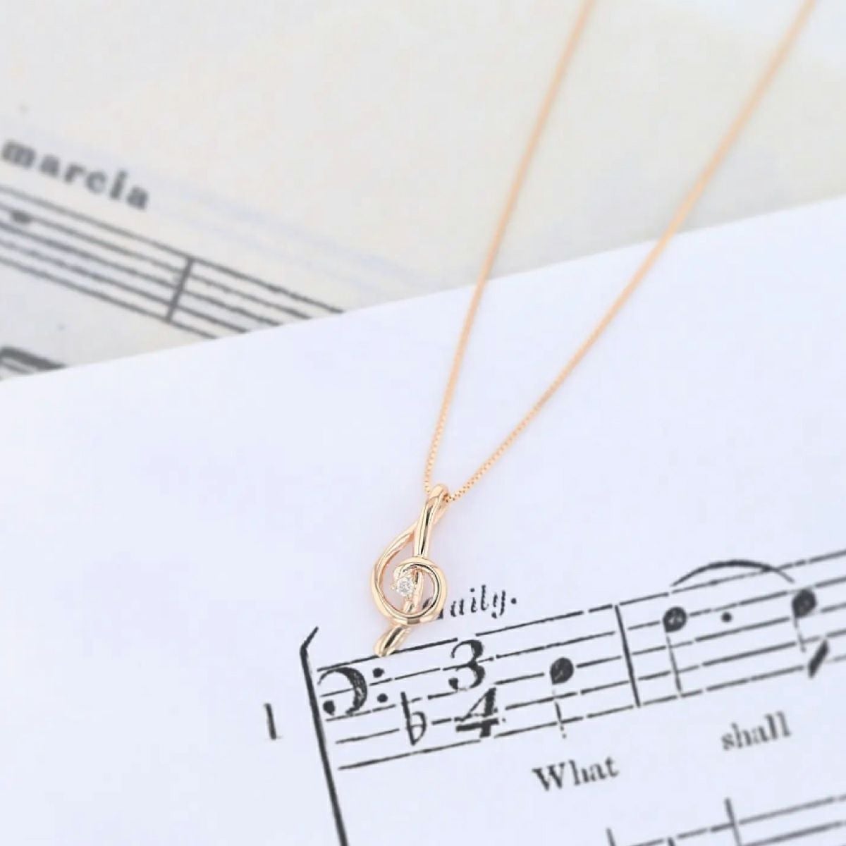 値下げ‼︎K10ダイヤモンド保証書付き音符モチーフ ネックレス【新品・未使用】 K10 PG ダイヤモンド ト音記号 ネックレス | IKEDAジュエリーオンライン