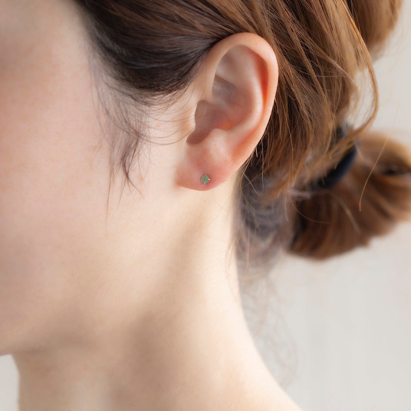 K18 PG エメラルド ピアス