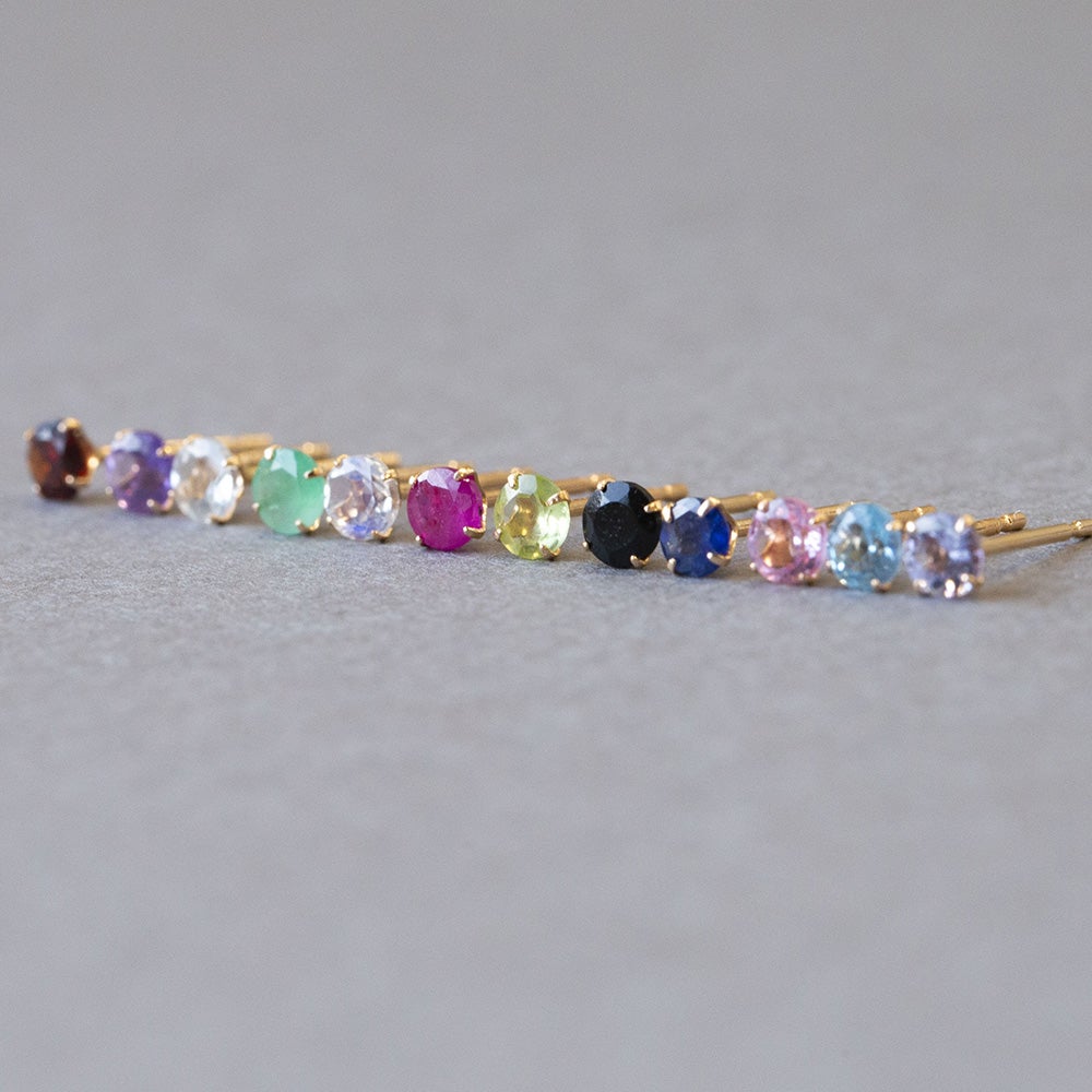 K18 PG ブルームーンストーン ピアス