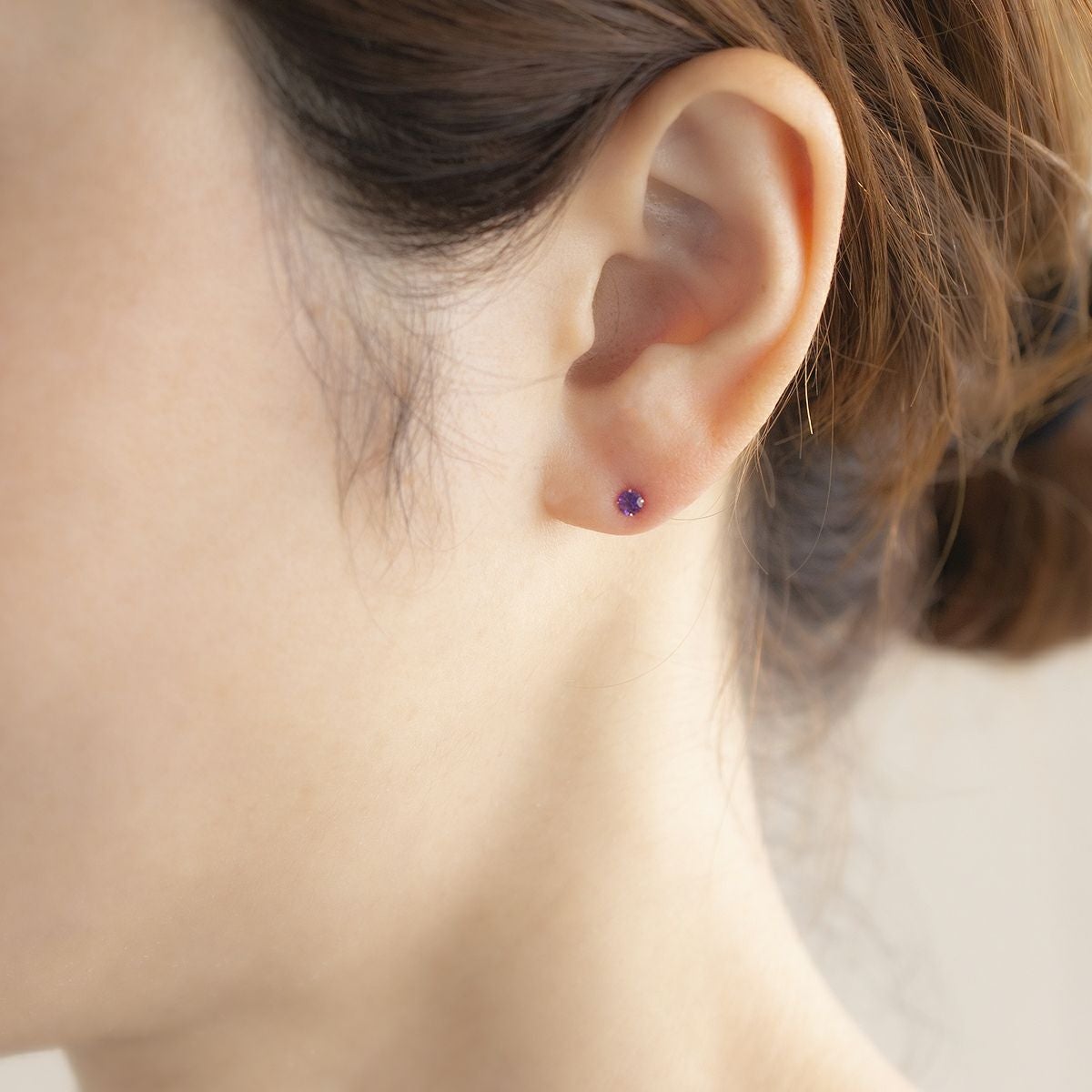 2月誕生石】K18 PG アメジスト ピアス | IKEDAジュエリーオンライン