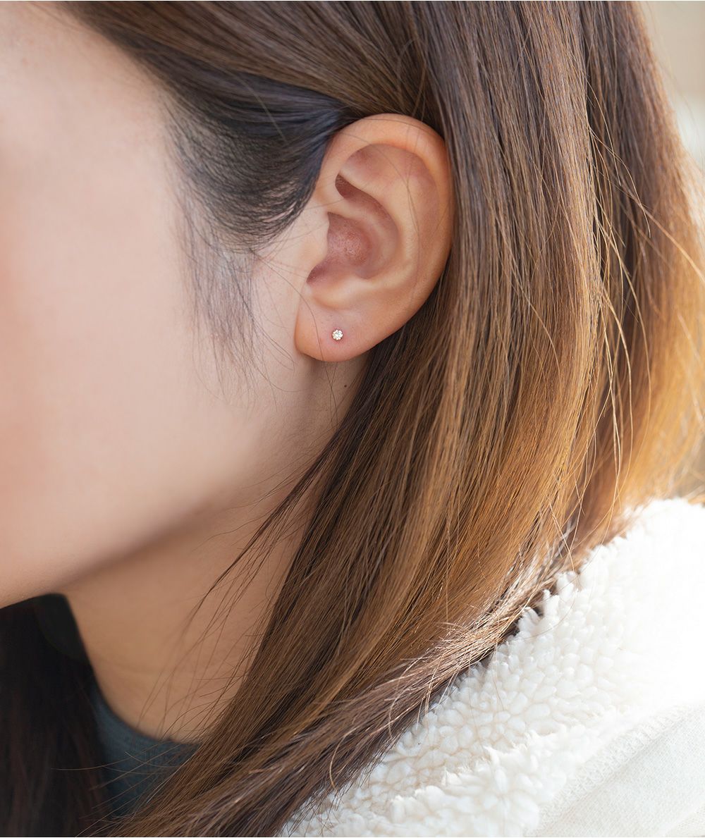 K18 PG 一粒 ダイヤモンド ピアス | IKEDAジュエリーオンライン