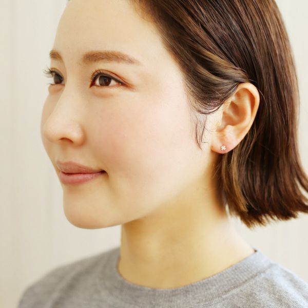 K10 PG ホワイトトパーズ ダイヤモンド フラワー ピアス | IKEDA