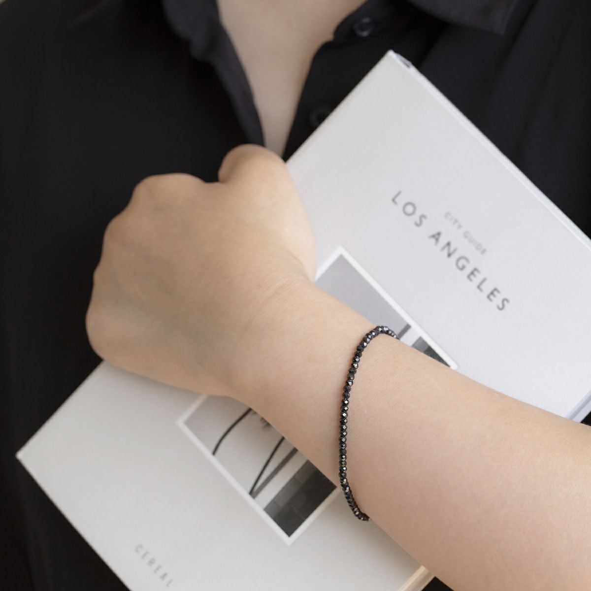ブラックスピネル ブレスレット シルバー ユニセックス プレゼント 男女兼用 シンプル ジュエリー