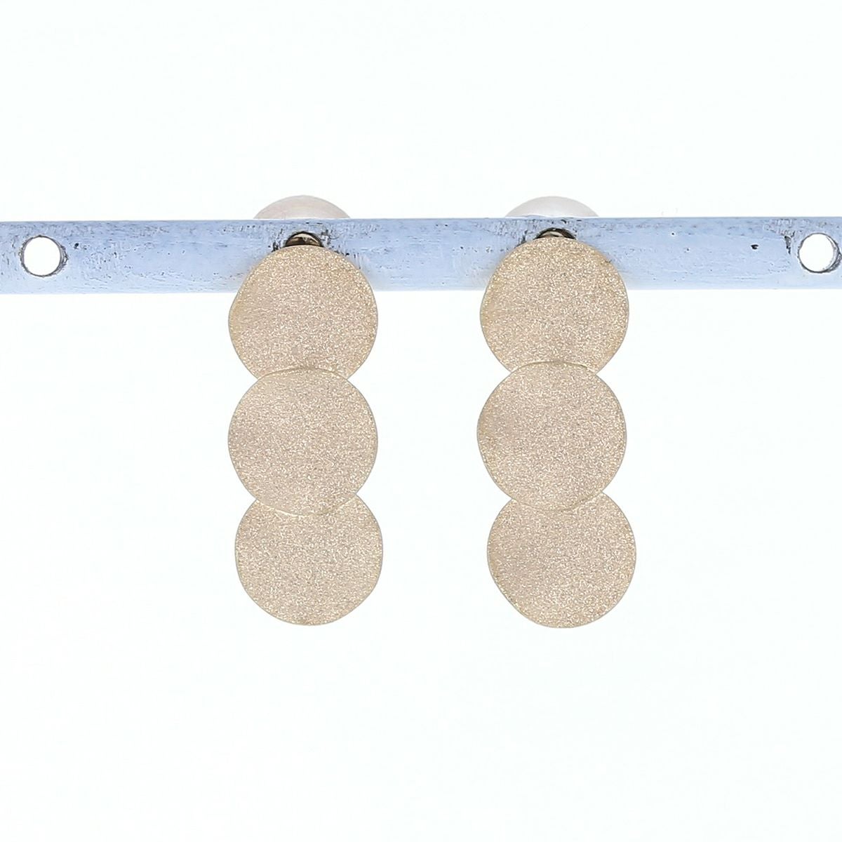 K10 YG ラウンド プレート ピアス