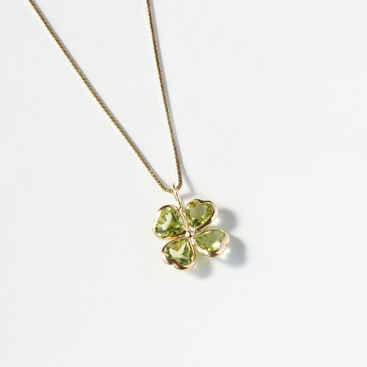 K10 YG ネックレス ペリドット クローバー イエローゴールド 四つ葉 レディース 娘 妻 プレゼント 10K 10金