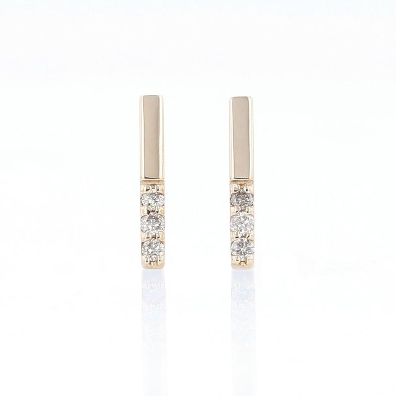 K10 YG ダイヤモンド バー ピアス