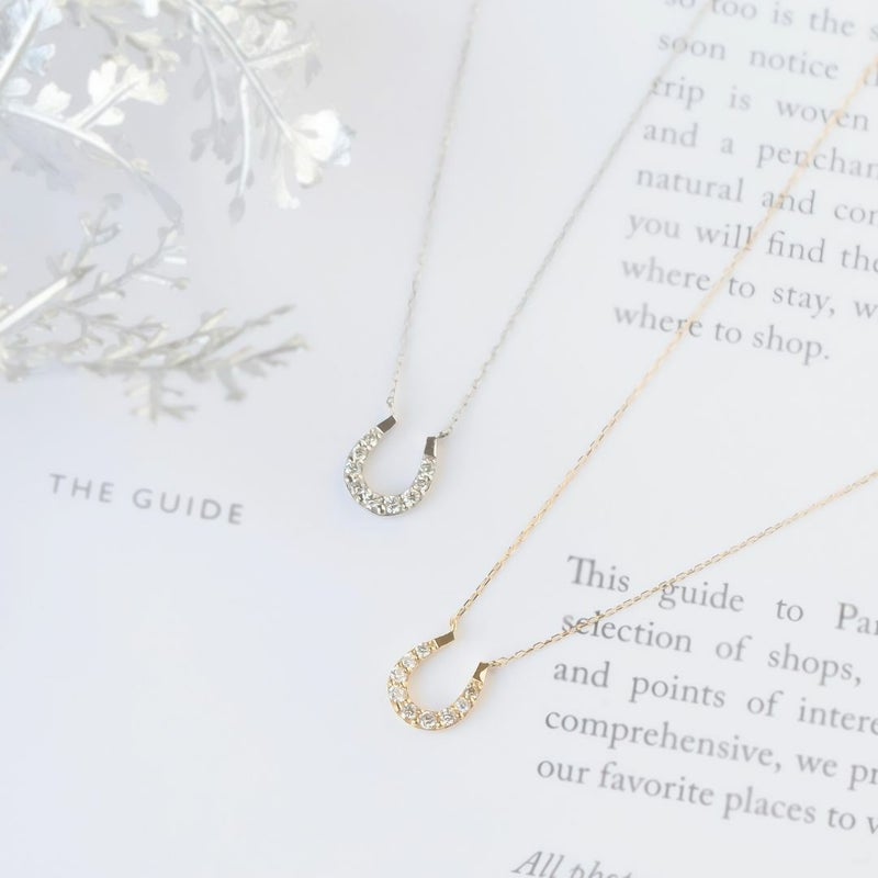 プラチナ/K18 YG ダイヤモンド ホースシュー ネックレス