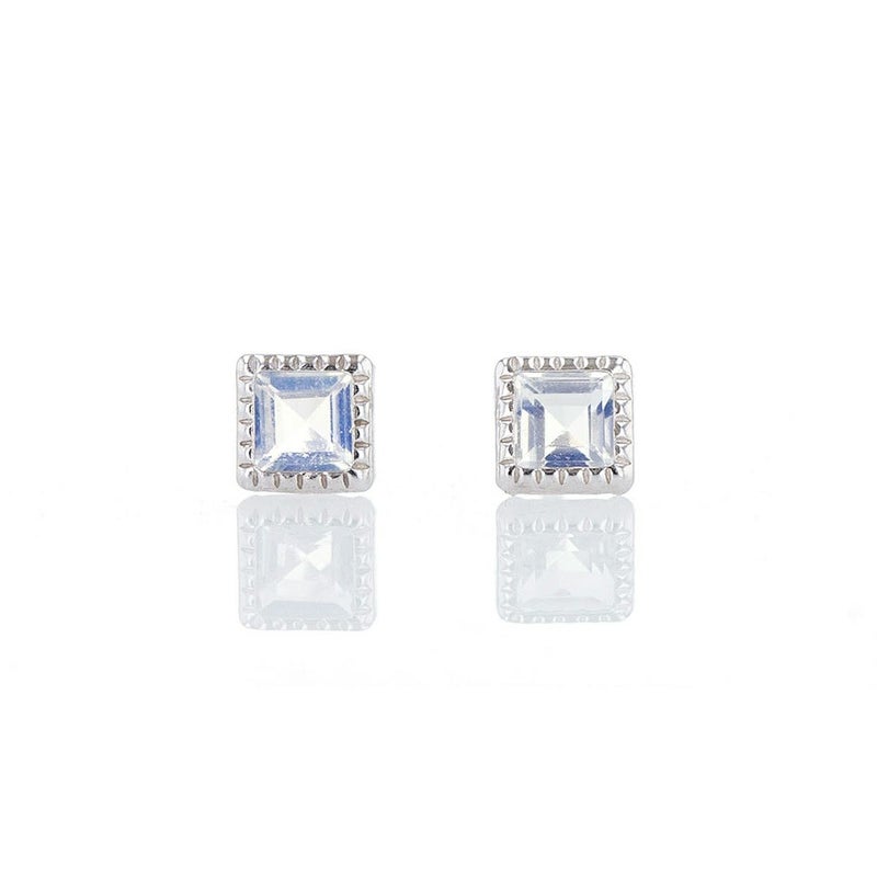 K10 WG ブルームーンストーン ピアス