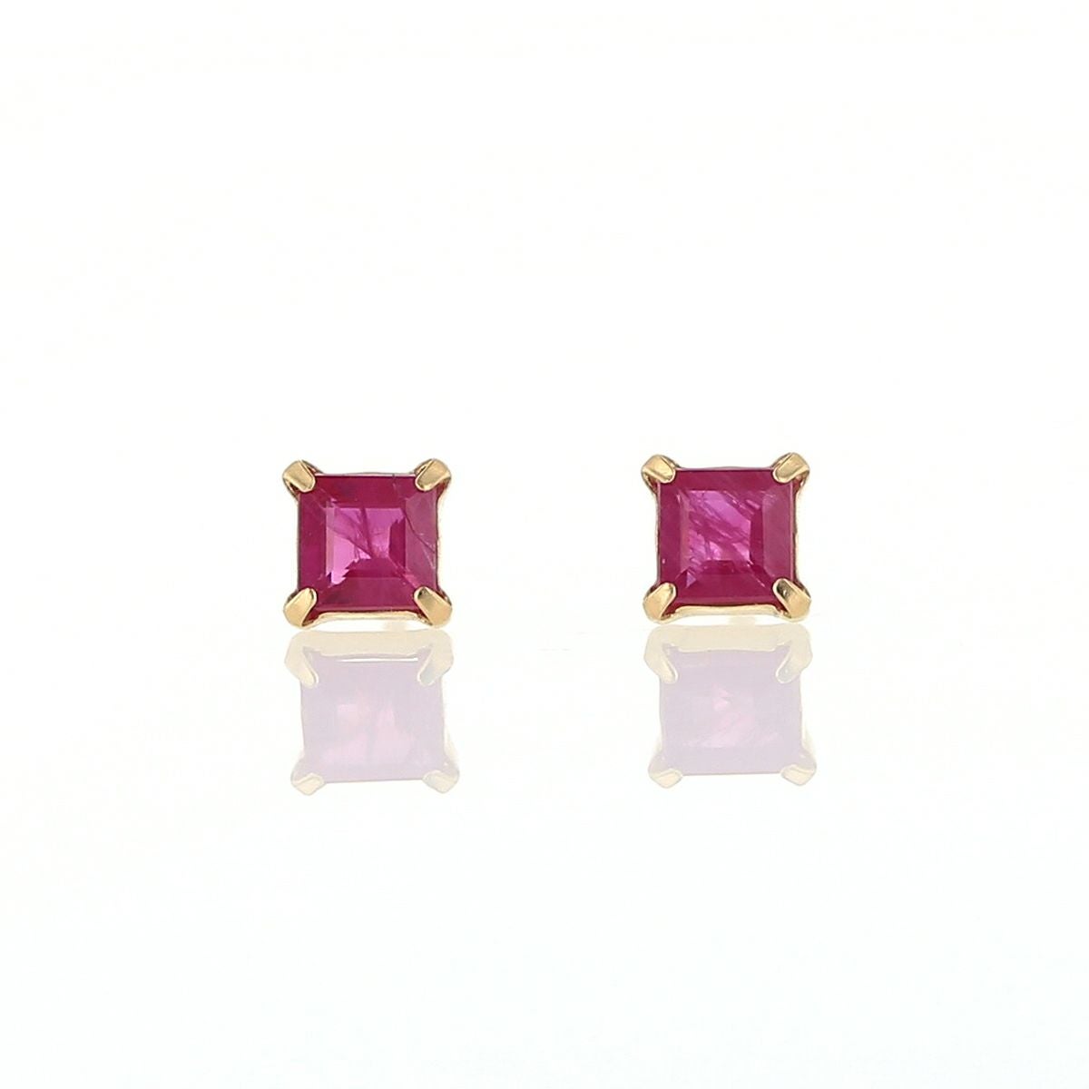 7月誕生石】K18 YG ルビー ピアス スクエアカット | IKEDAジュエリー