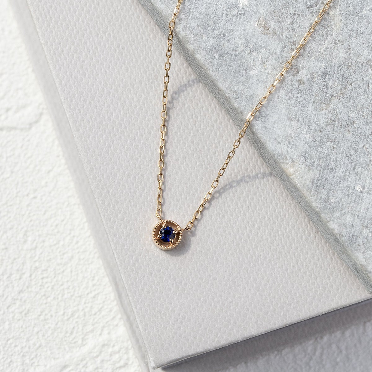 K10 YG サファイア ネックレス
