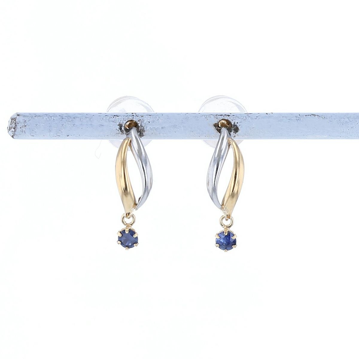 プラチナ K10 YG サファイア ピアス PT900 イエローゴールド 9月誕生石 誕生日プレゼント レディース 妻 彼女 揺れる