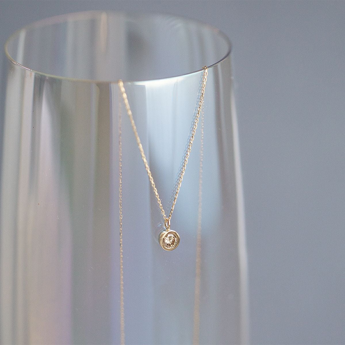 K10 YG ダイヤモンド ネックレス イエローゴールド 一粒 ダイヤ 10金 10K フクリン留め 誕生日 ギフト レディース 20代 30代 40代 彼女 女性 妻