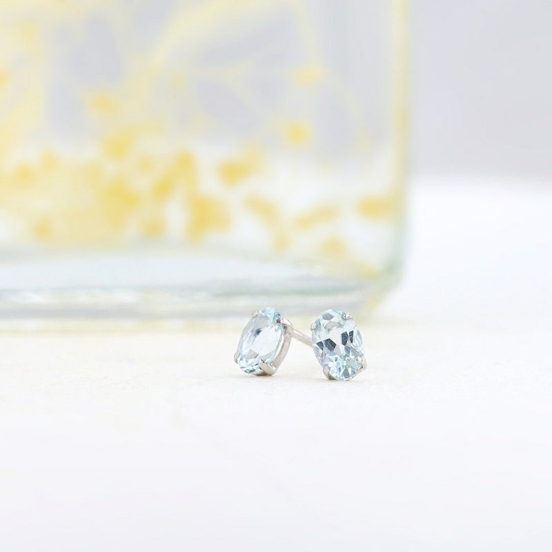 ピアス アクアマリン プラチナ PT900 3月 誕生石 誕生日プレゼント ギフト レディース 妻 彼女 20代 30代 40代 天然石