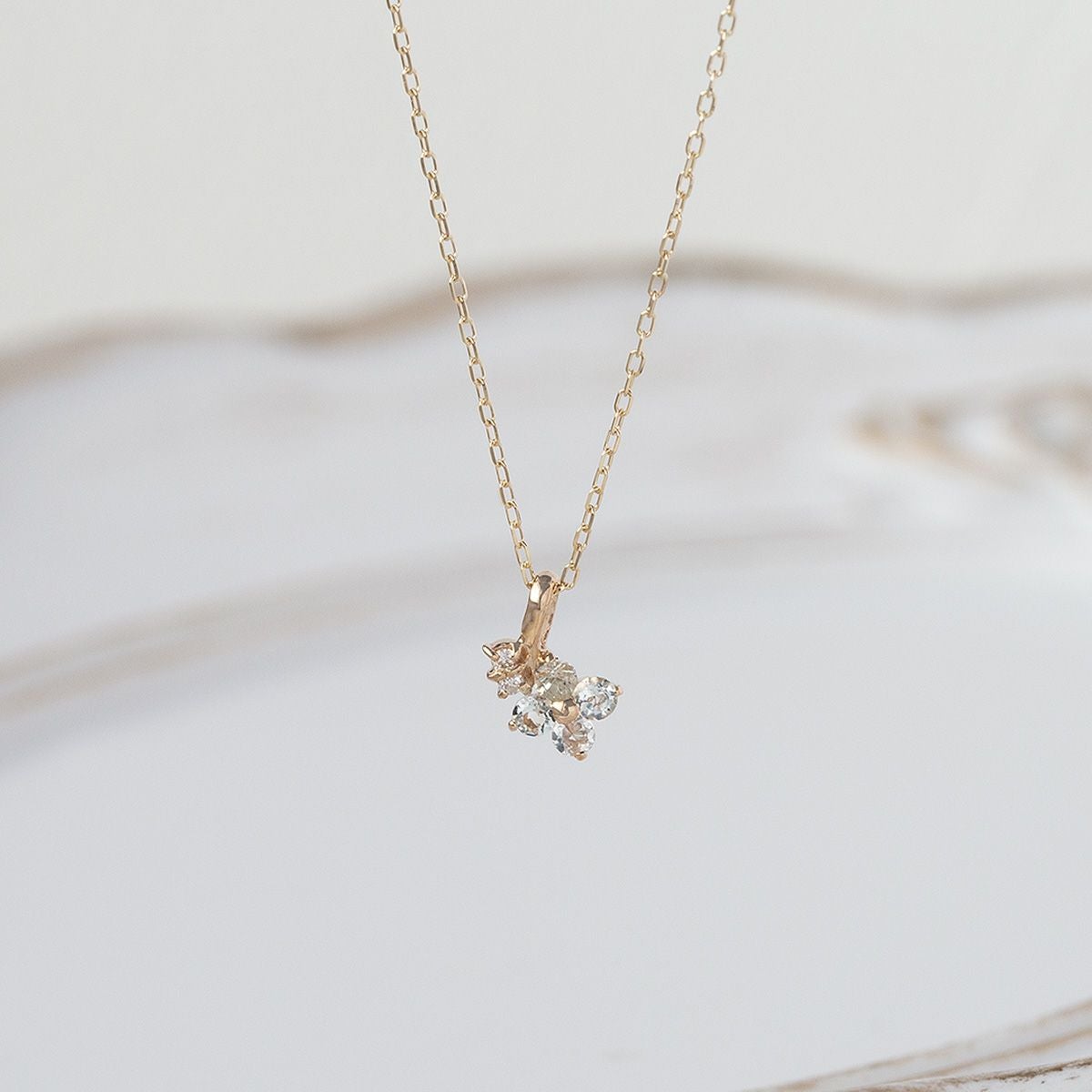 K10 YG アクアマリン ダイヤモンド フラワー ネックレス 花 レディース 3月 誕生日プレゼント ギフト 彼女 妻 20代 30代 40代 イエローゴールド