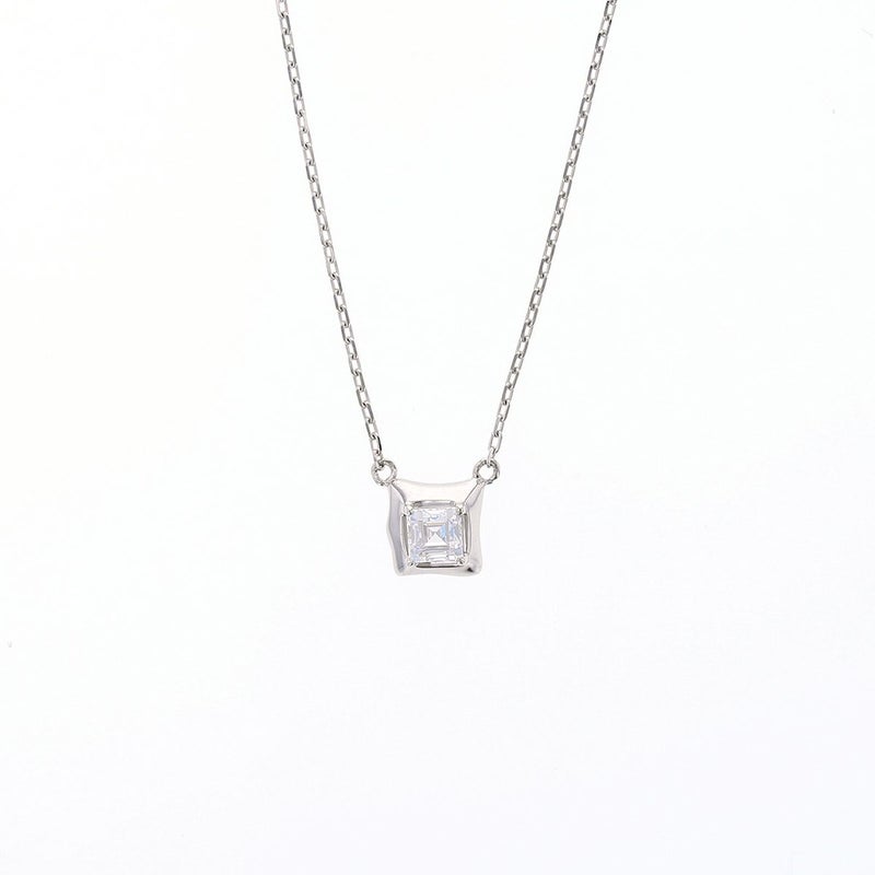 【レアリゼ ベル】 シルバー キュービックジルコニア ネックレス