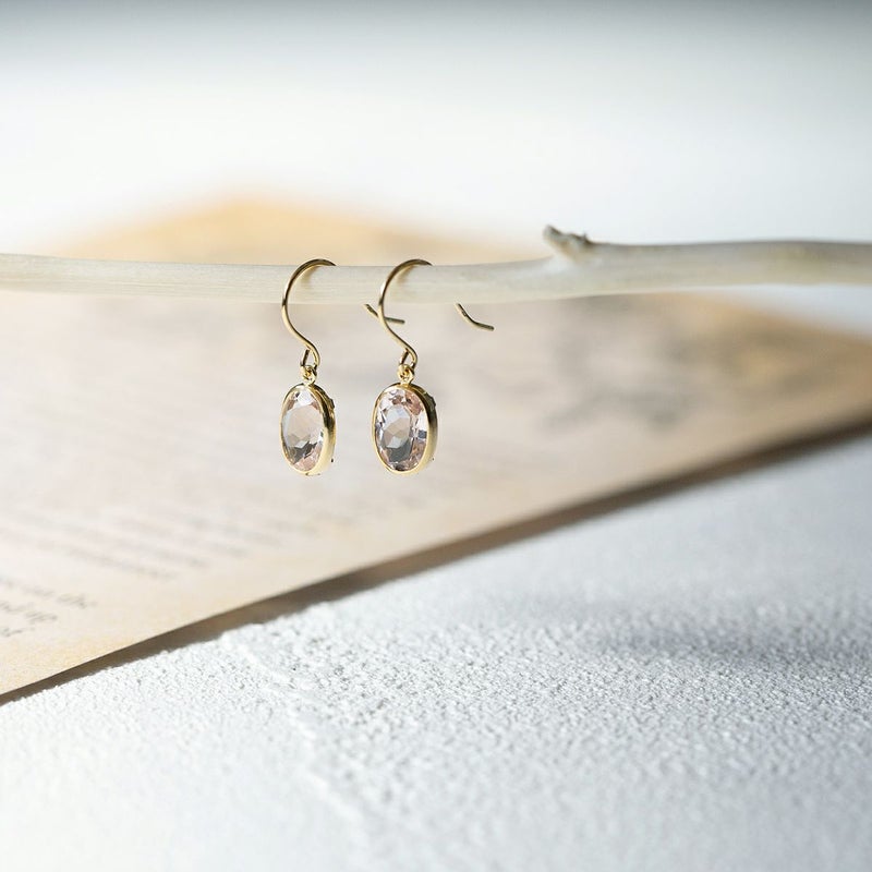 K10 YG モルガナイト ピアス