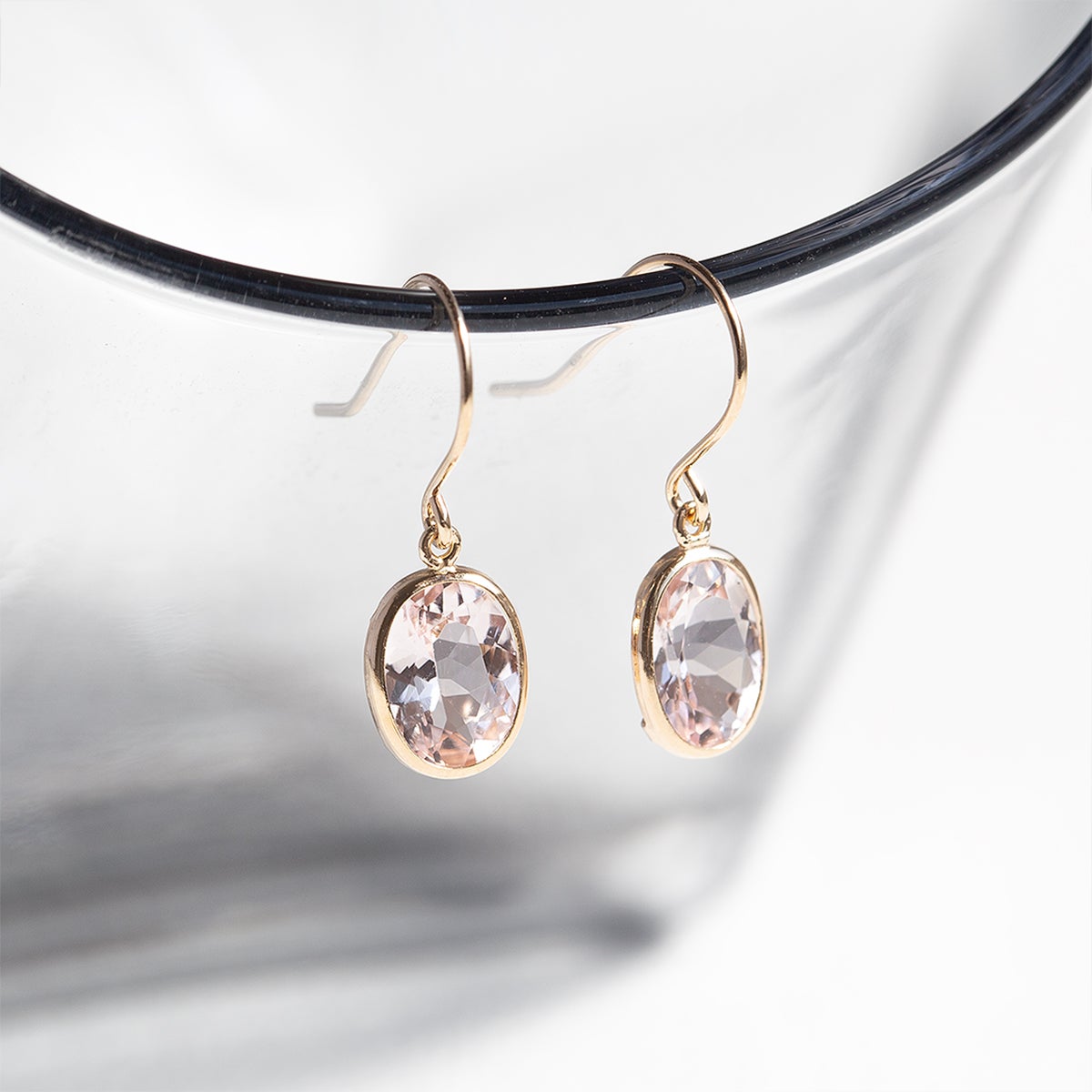 K10 YG モルガナイト ピアス