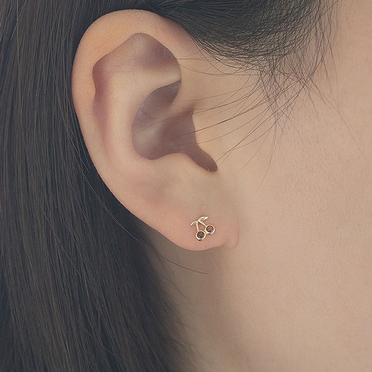 K10 YG ガーネット ピアス さくらんぼ チェリー イエローゴールド 10金 1月 誕生石 誕生日プレゼント ギフト レディース 20代 30代 40代 10k k10 天然石