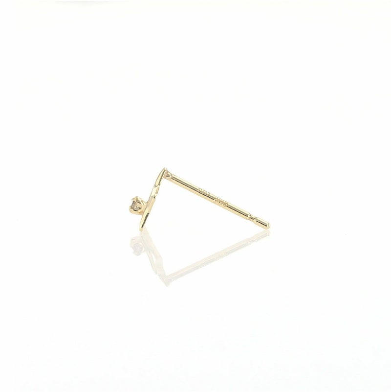 K10 YG ダイヤモンド ピアス 星 スター イエローゴールド スタッドピアス ラッキーモチーフ かわいい ギフト 誕生日プレゼント 4月誕生石 20代 30代 40代 妻 彼女 レディース