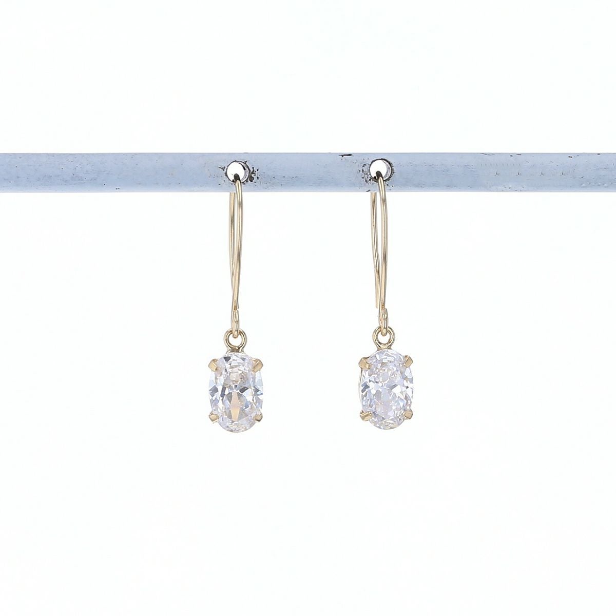 K10 YG キュービックジルコニア ピアス イエローゴールド レディース フック ジプシー ゆれる 10金 CZ プレゼント 誕生日 20代 30代 40代 女性 彼女 ギフト