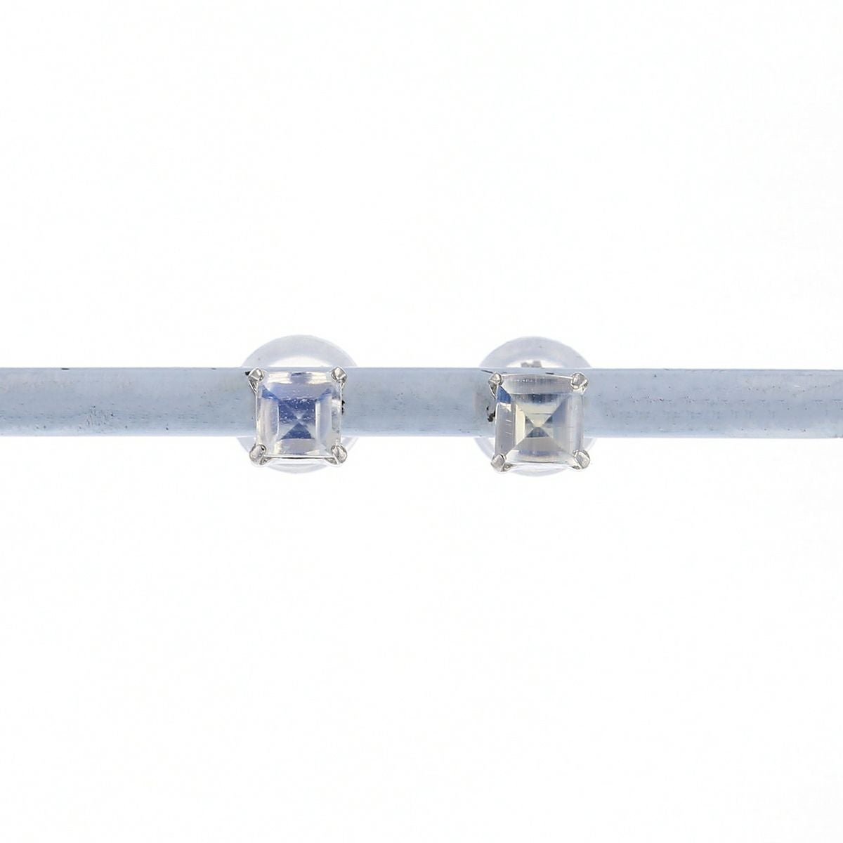 プラチナ ブルームーンストーン ピアス PT PT900 6月 誕生石 誕生日 誕生日プレゼント ギフト レディース 20代 30代 40代 10k k10 天然石