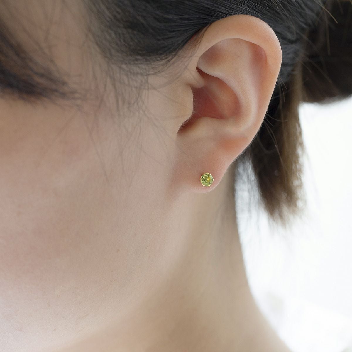 K18 YG ペリドット ピアス