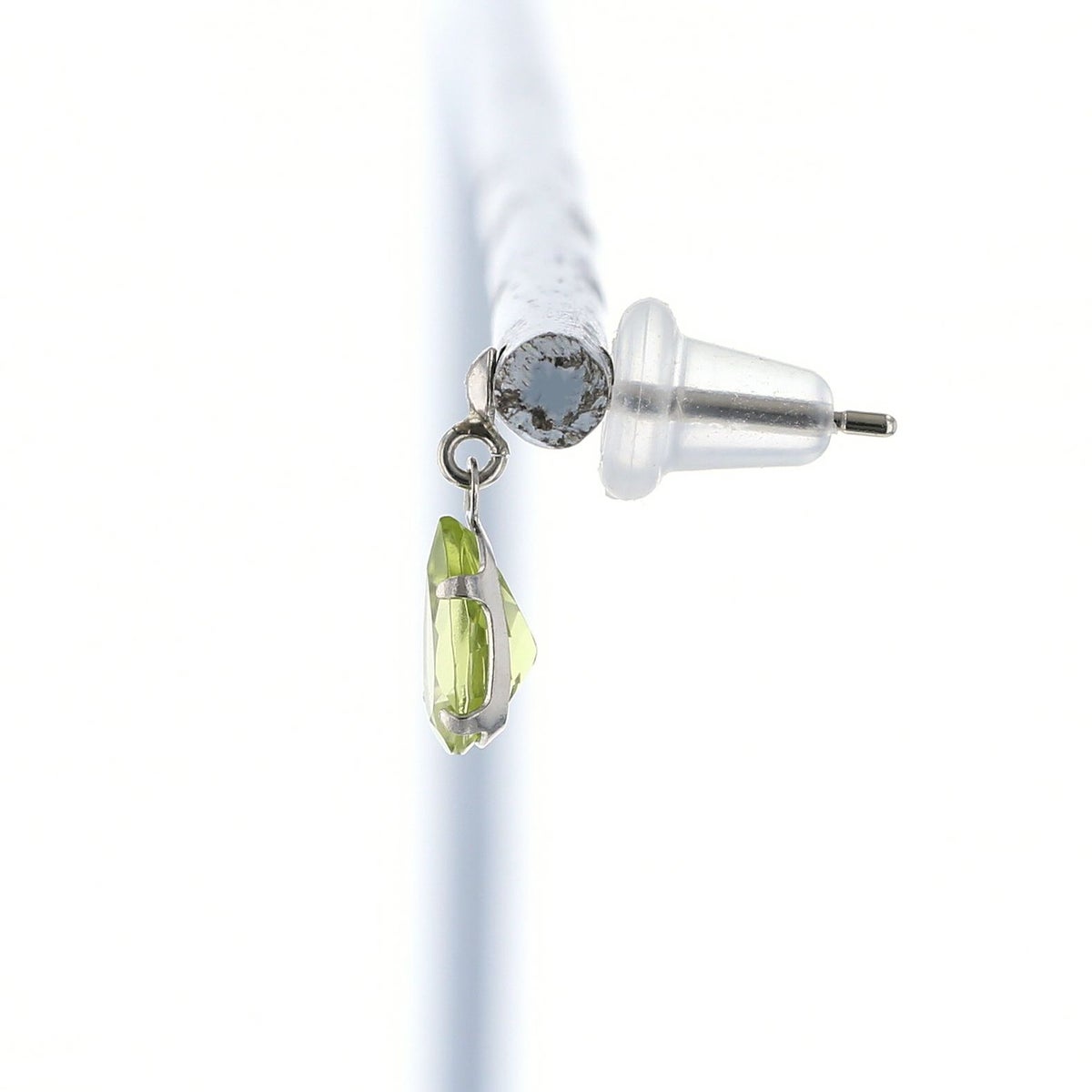プラチナ ペリドット ピアス PT900 8月 誕生石 誕生日プレゼント ギフト レディース 妻 彼女 20代 30代 40代 天然石 プレゼント