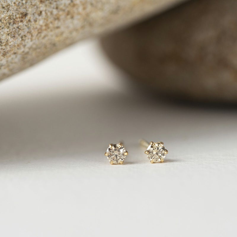 H&C鑑別書付き K18 YG 一粒 ダイヤモンド ピアス ダイヤ 18k 18金 誕生石 イエローゴールド 4月 4月誕生石 レディース 彼女 妻 誕生日プレゼント ギフト