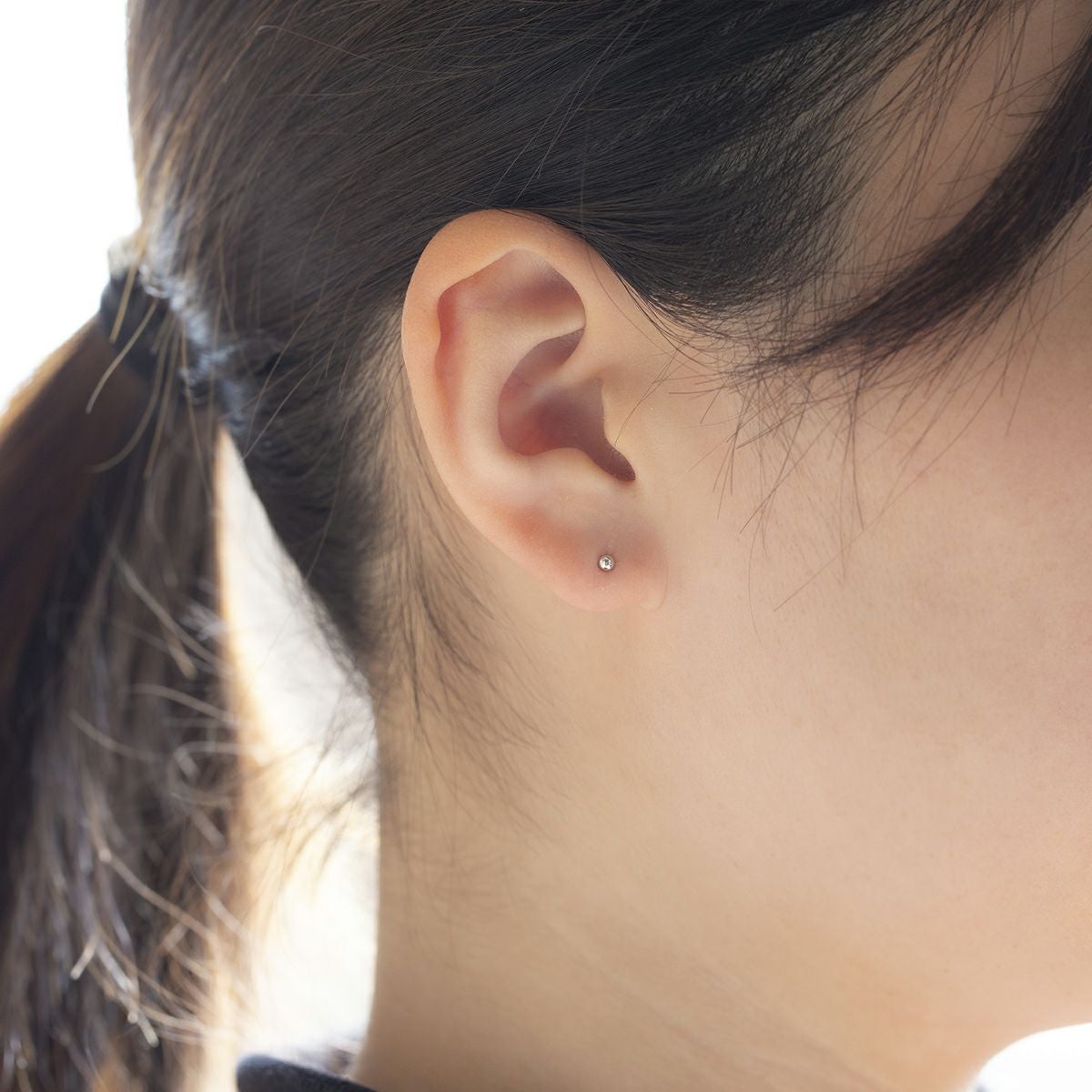 プラチナ 丸玉 ピアス 2.5mm | IKEDAジュエリーオンライン