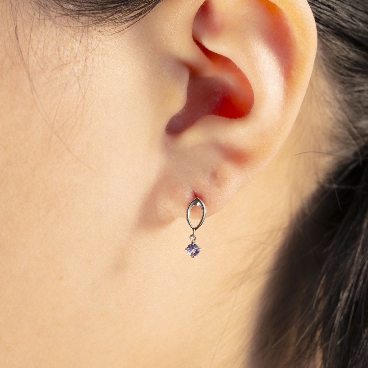 プラチナ ピアス レディース 12月 誕生石 誕生日 揺れる PT900 彼女 妻 20代 30代 40代 天然石