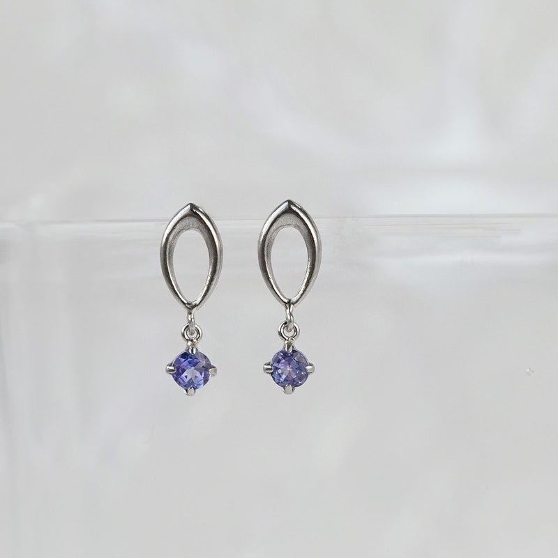 プラチナ ピアス レディース 12月 誕生石 誕生日 揺れる PT900 彼女 妻 20代 30代 40代 天然石