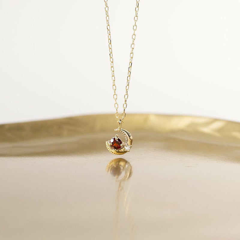 K10 YG ガーネット ネックレス 月 ムーン レディース 1月 誕生石 ダイヤモンド プレゼント 彼女 妻 20代 30代 40代 イエローゴールド 天然石