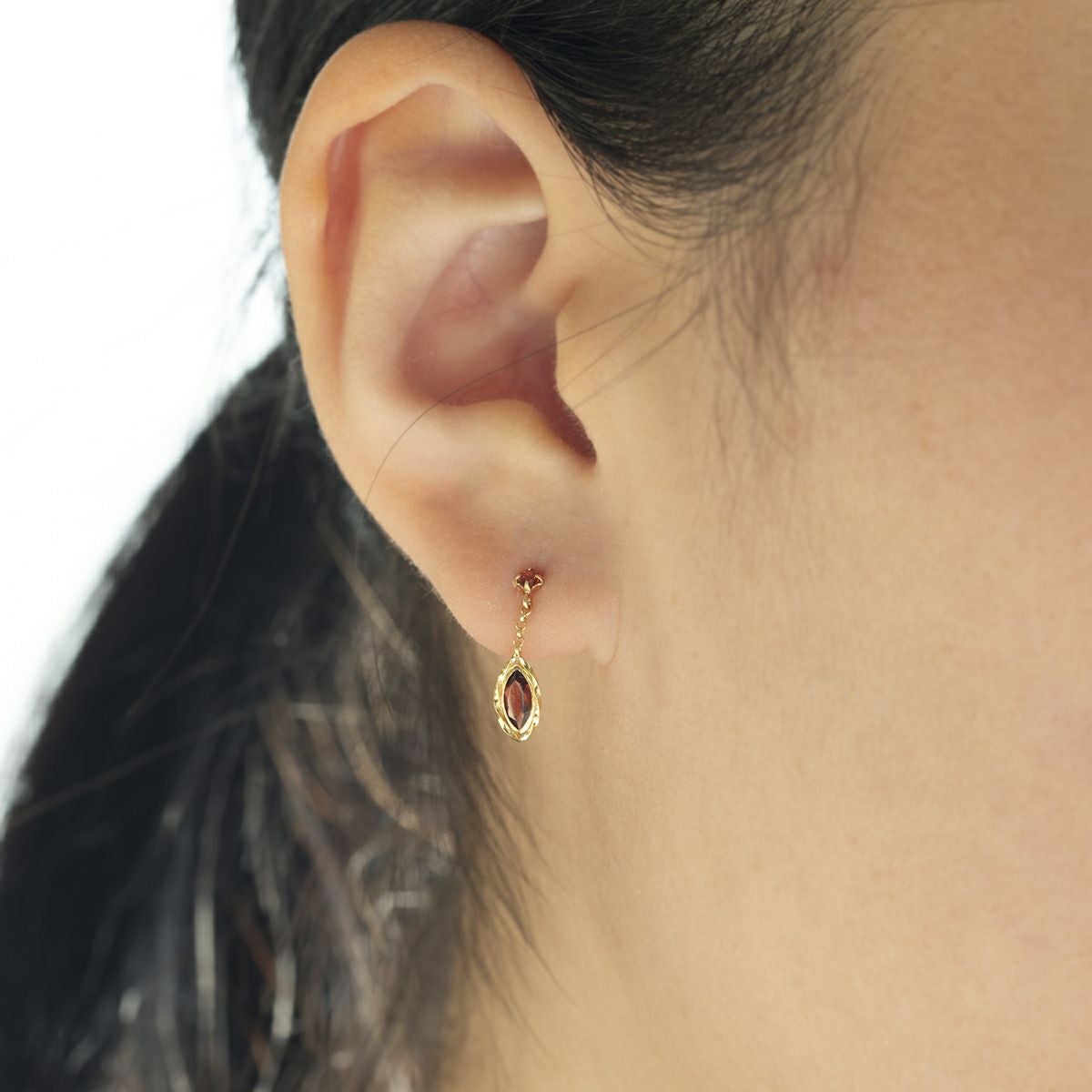 K10 YG ガーネット ピアス