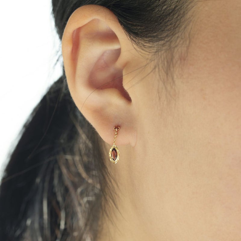 K10 YG ガーネット ピアス