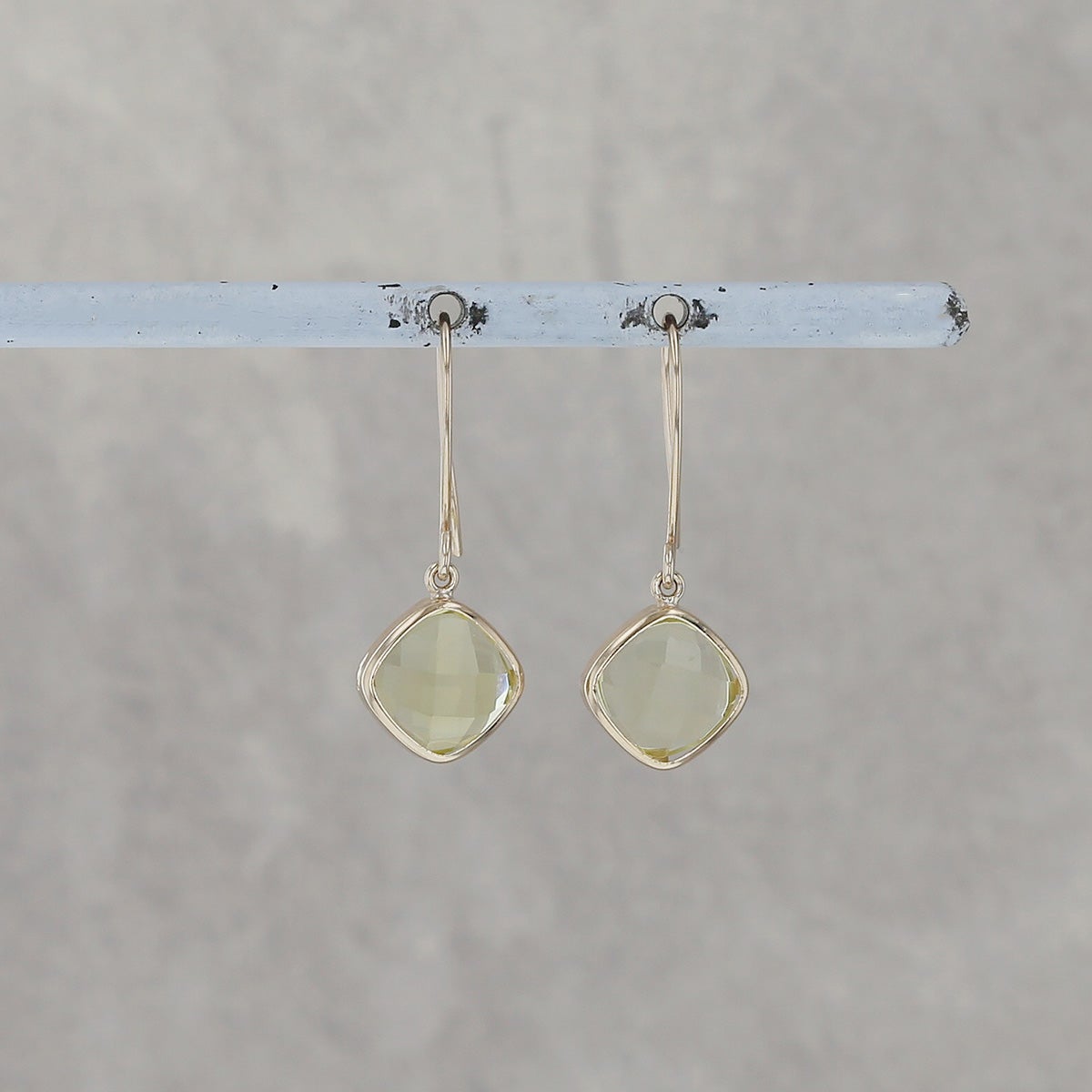 K10 YG レモンクォーツ ジプシーピアス