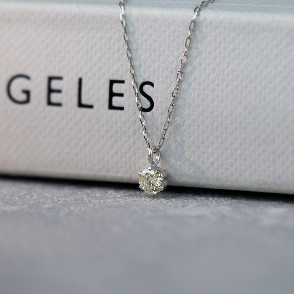 プラチナ 一粒 ダイヤモンド ネックレス