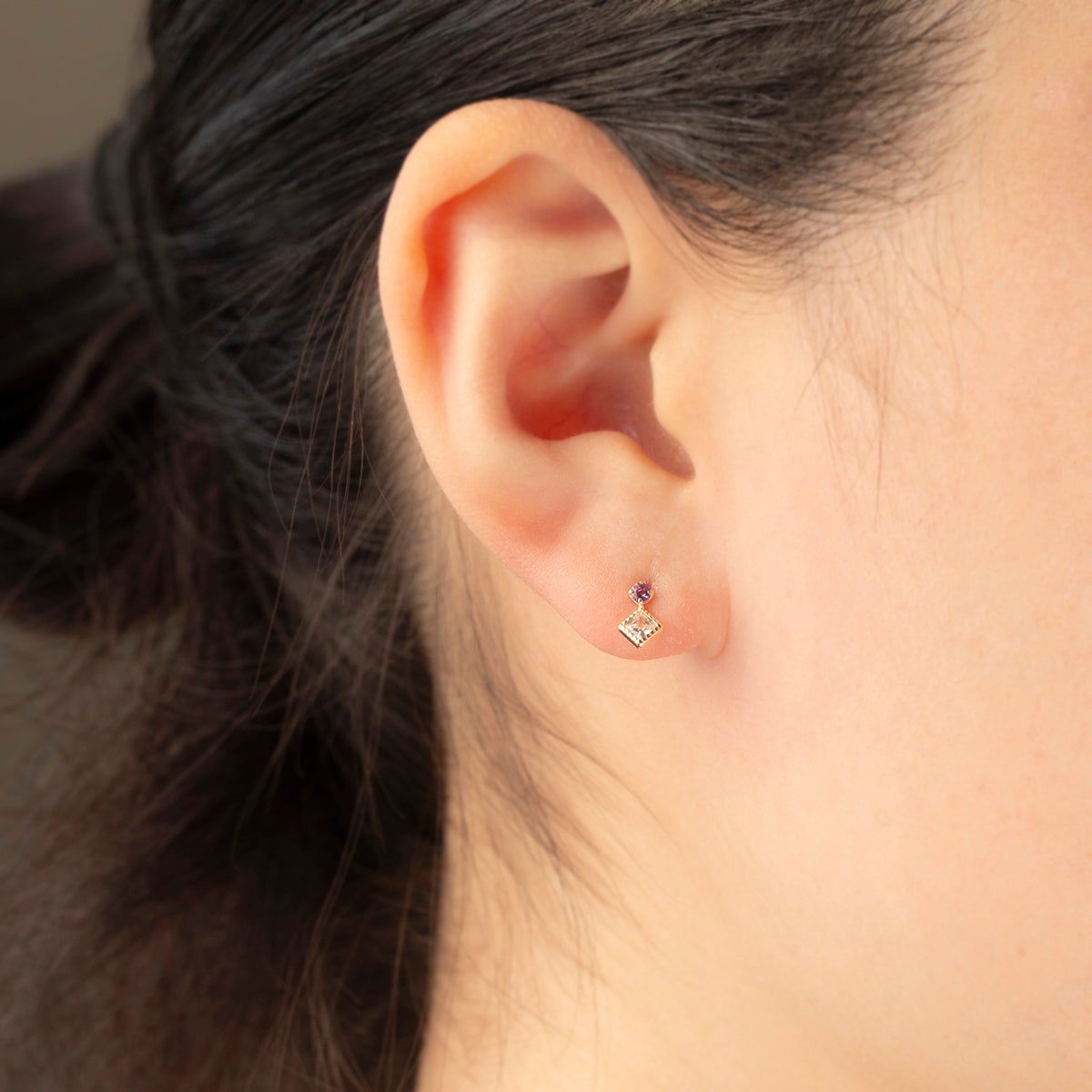 K10 YG アメジスト キュービックジルコニア ピアス