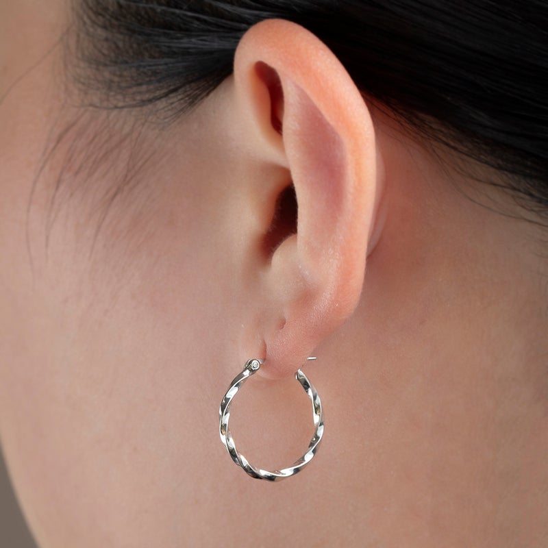 シルバー フープピアス ひねり