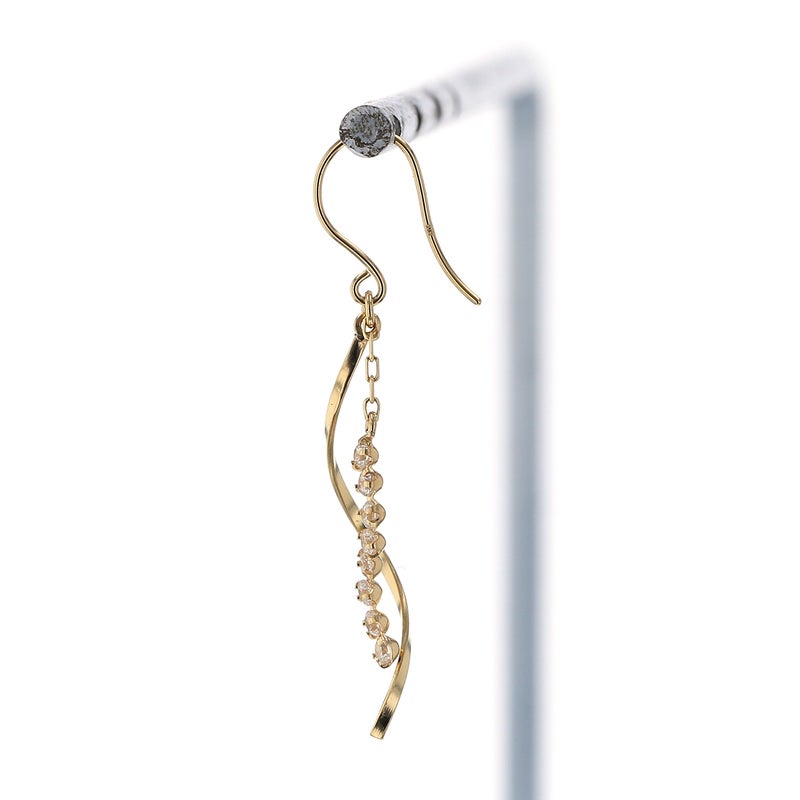 K18 YG キュービックジルコニア ピアス イエローゴールド ロングピアス 18K 18金 妻 彼女 レディース ギフト 誕生日プレゼント 20代 30代 40代 揺れる