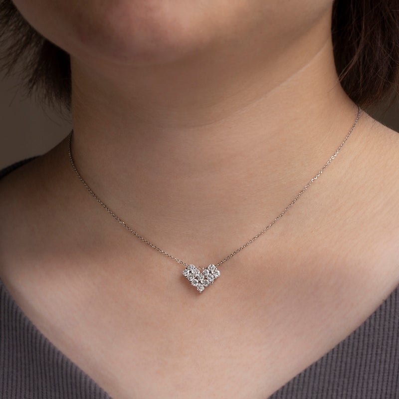 プラチナ 3ストーン ダイヤモンドネックレス 0.3ct