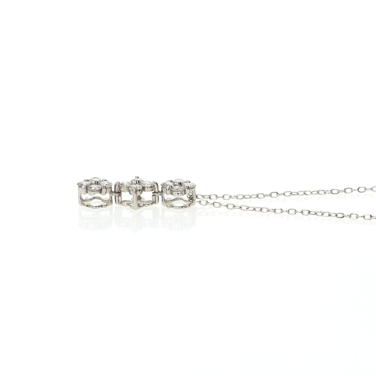 プラチナ 3ストーン ダイヤモンドネックレス 0.3ct